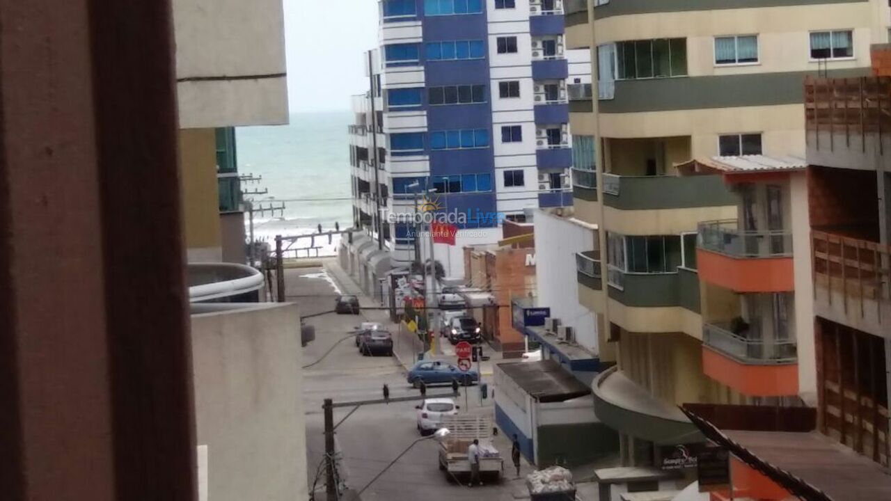 Apartamento para aluguel de temporada em Itapema (Meia Praia)