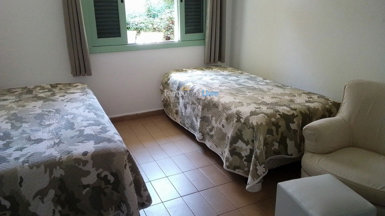 Casa para aluguel de temporada em Ubatuba (Praia do Lázaro)