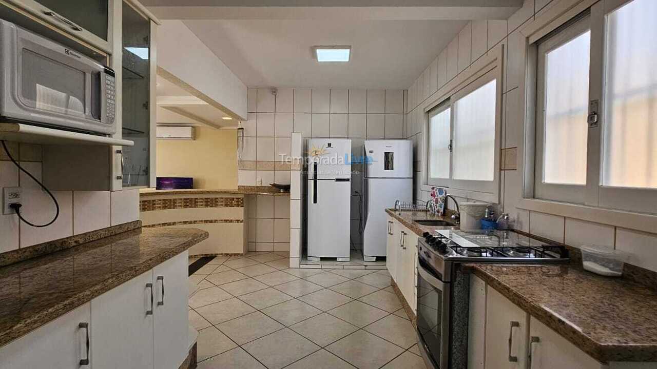 Casa para alquiler de vacaciones em Florianópolis (Cachoeira do Bom Jesus)