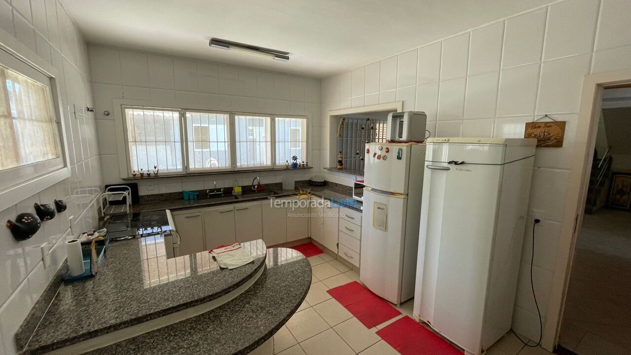 Casa para aluguel de temporada em Cabo Frio (Peró)