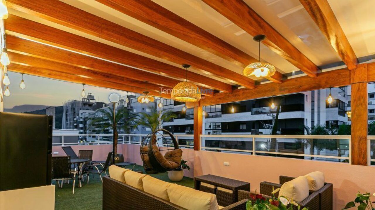 Casa para alquiler de vacaciones em Governador Celso Ramos (Praia de Palmas)
