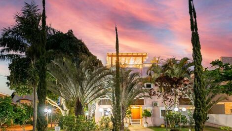Hermosa casa disponible para alquiler en Palmas, ideal para su estadía.