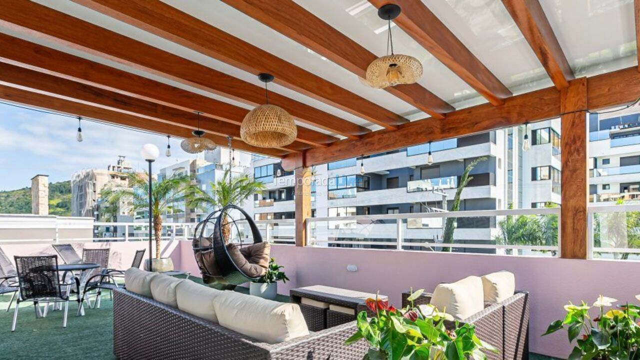 Casa para alquiler de vacaciones em Governador Celso Ramos (Praia de Palmas)