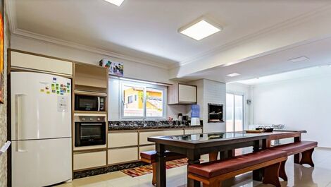 Hermosa casa disponible para alquiler en Palmas, ideal para su estadía.