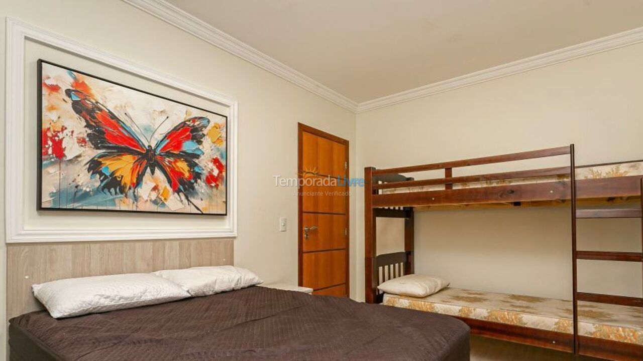 Casa para alquiler de vacaciones em Governador Celso Ramos (Praia de Palmas)