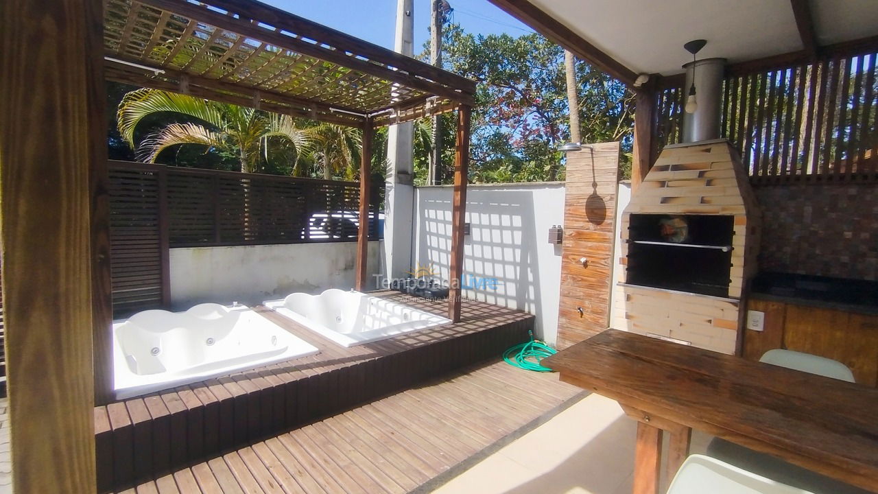 Casa para aluguel de temporada em Bombinhas (Mariscal)