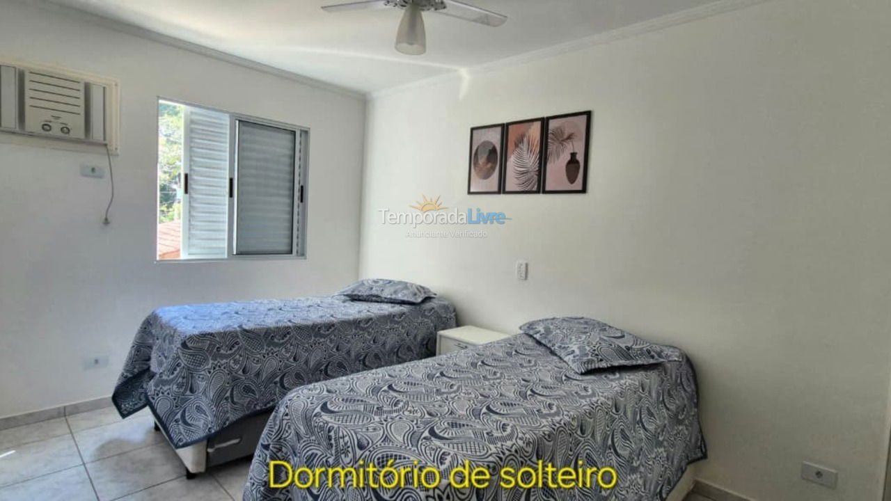 Apartamento para aluguel de temporada em Ubatuba (Praia Grande)