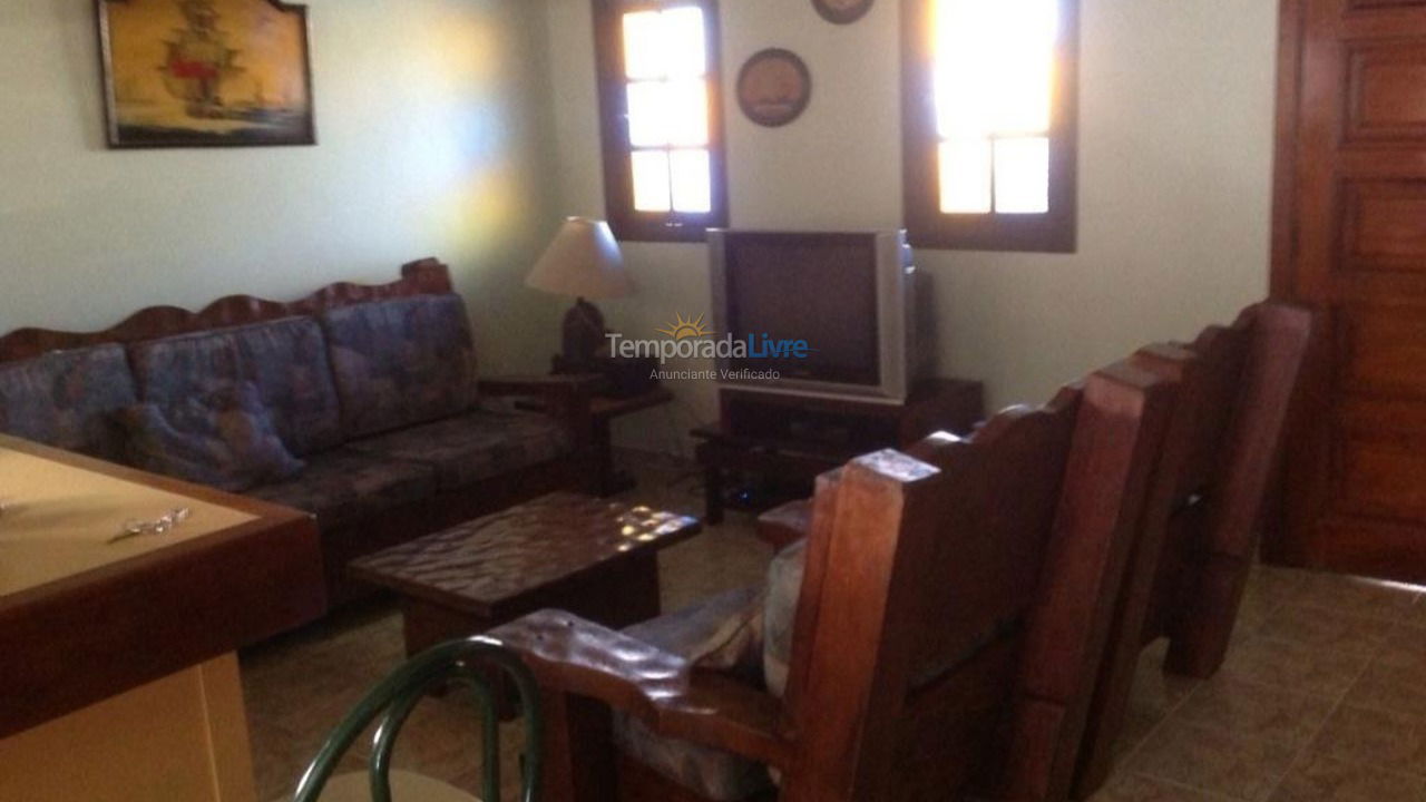 Casa para alquiler de vacaciones em Bertioga (Boraceia)