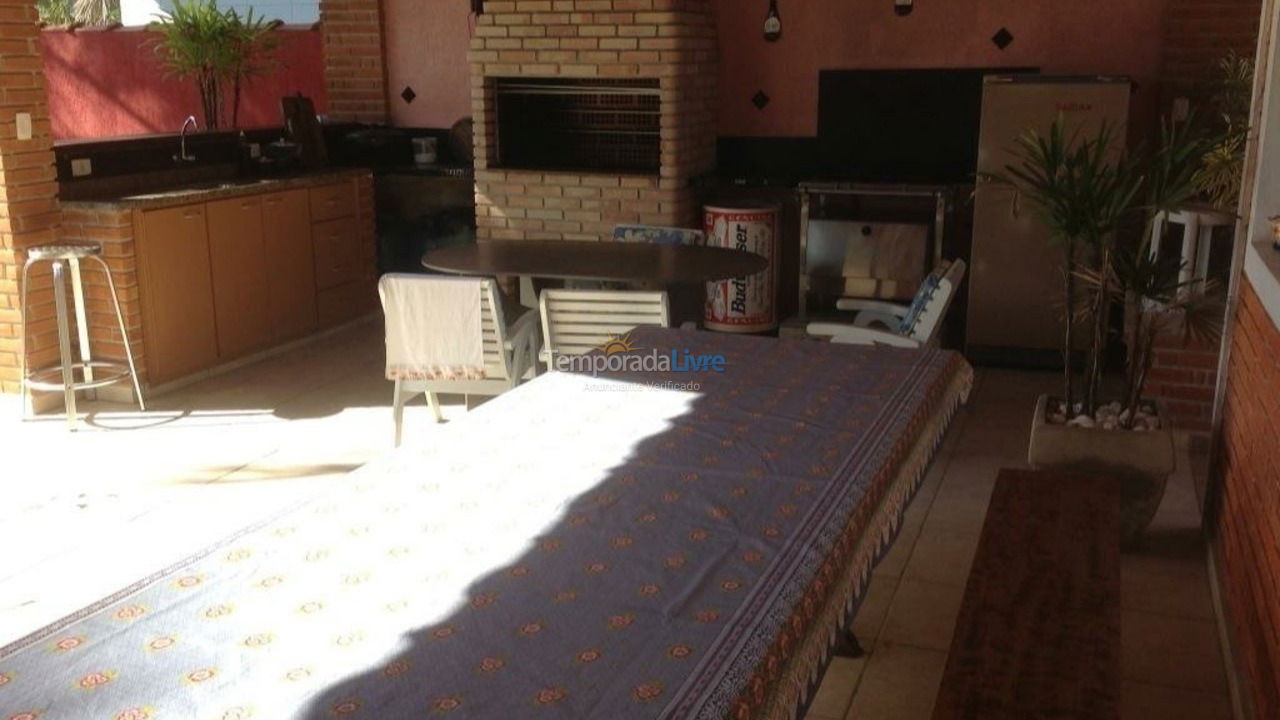 Casa para alquiler de vacaciones em Bertioga (Boraceia)