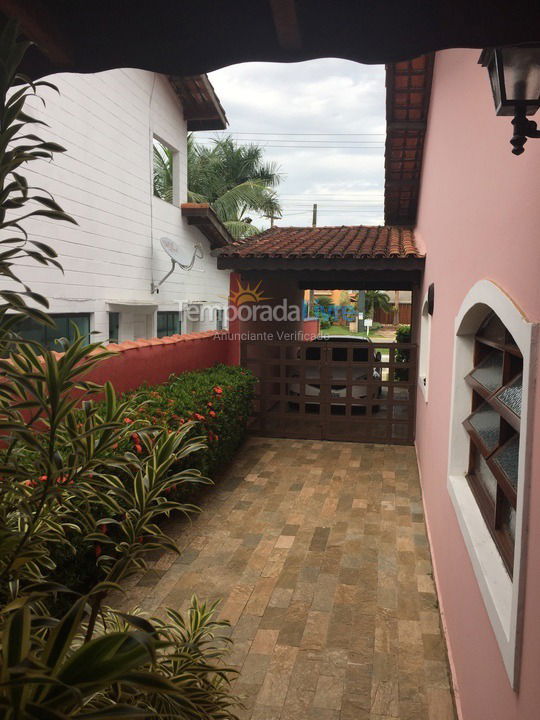Casa para alquiler de vacaciones em Bertioga (Boraceia)