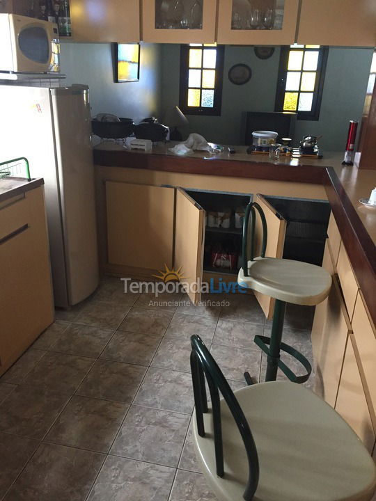 Casa para alquiler de vacaciones em Bertioga (Boraceia)