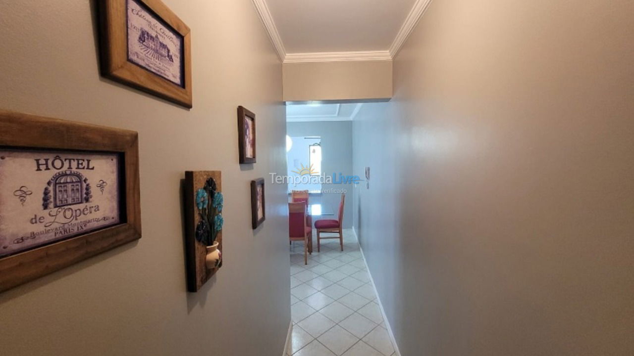 Apartment for vacation rental in Bombinhas (Bombinhas Centro)