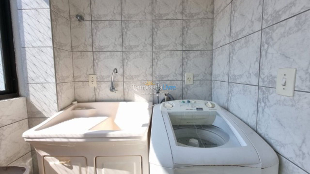 Apartamento para aluguel de temporada em Bombinhas (Praia de Bombinhas)