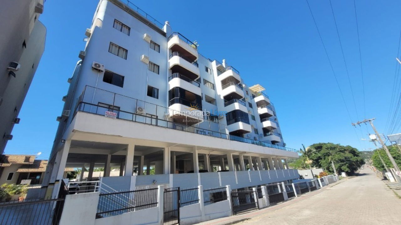 Apartamento para aluguel de temporada em Bombinhas (Praia de Bombinhas)