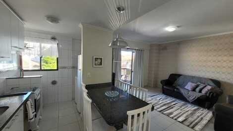 001J - Excellent apartment for rent in Bombinhas beach.