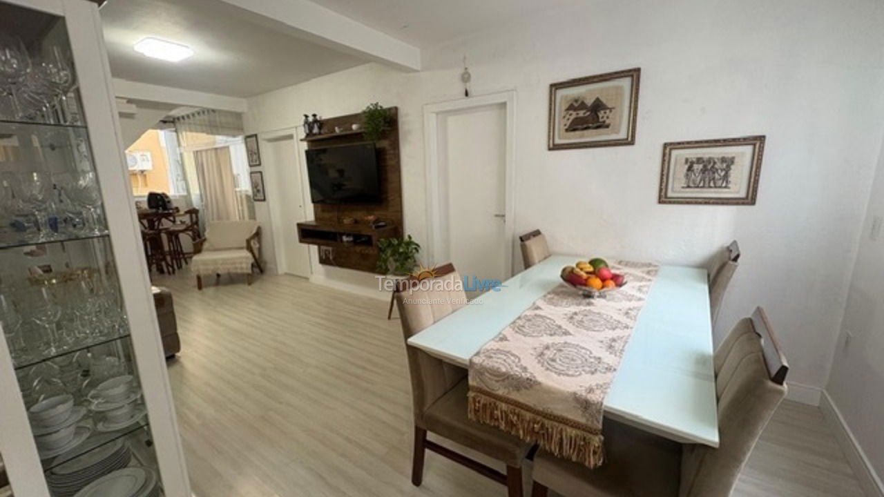 House for vacation rental in Itapema (Meia Praia)