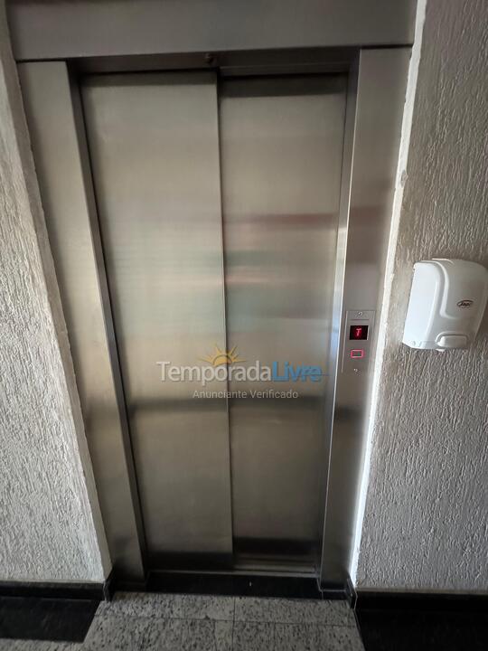 Apartamento para alquiler de vacaciones em Guarapari (Praia do Morro)