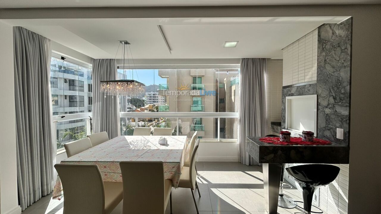 Casa para alquiler de vacaciones em Governador Celso Ramos (Praia de Palmas)
