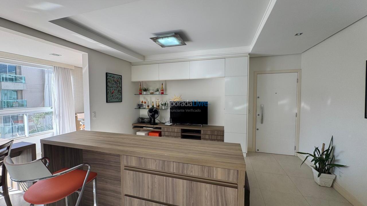 Apartment for vacation rental in Governador Celso Ramos (Praia de Palmas)