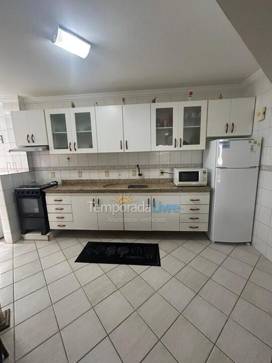 Apartamento para aluguel de temporada em Bombinhas (Mariscal)