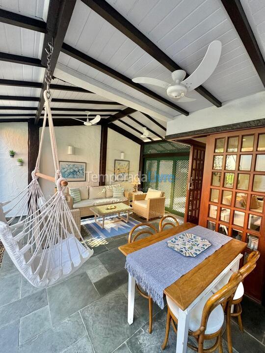 Casa para aluguel de temporada em São Sebastião (Juquehy)