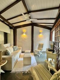Casa em condomínio fechado na praia de Juquehy CA0310