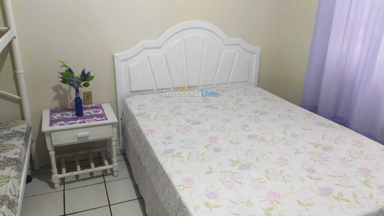 Casa para alquiler de vacaciones em Governador Celso Ramos (Praia de Palmas)
