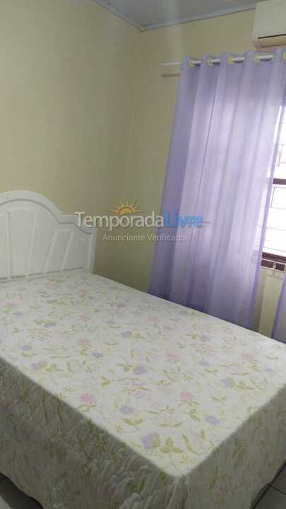 Casa para alquiler de vacaciones em Governador Celso Ramos (Praia de Palmas)