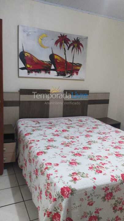 Casa para alquiler de vacaciones em Governador Celso Ramos (Praia de Palmas)