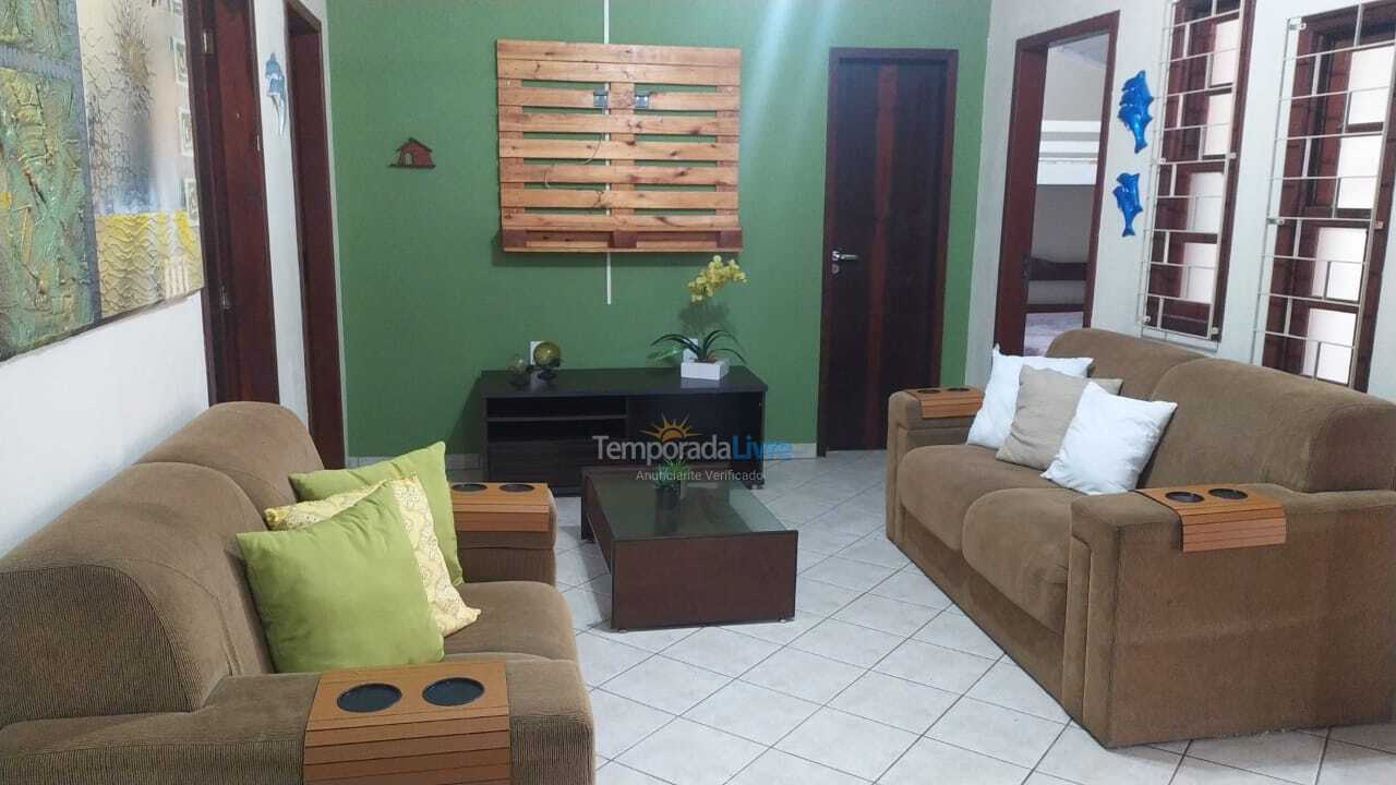 Casa para alquiler de vacaciones em Governador Celso Ramos (Praia de Palmas)