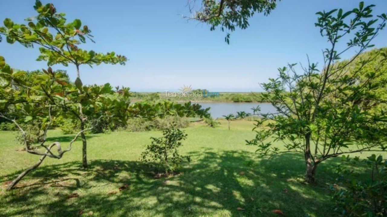 House for vacation rental in Garopaba (Praia do Siriu)