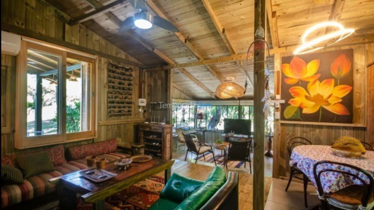 House for vacation rental in Garopaba (Praia do Siriu)