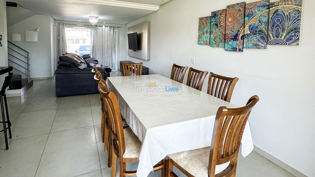 House for vacation rental in São Francisco do Sul (Enseada)