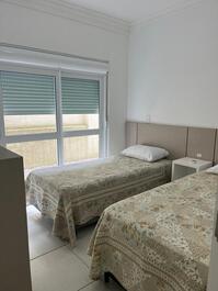 Apartment 300 meters from 4 Ilhas and Bombinhas Central Beach
