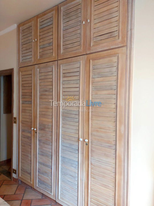 Apartamento para alquiler de vacaciones em Guarujá (Pitangueiras)