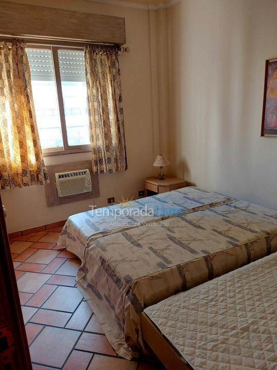 Apartamento para alquiler de vacaciones em Guarujá (Pitangueiras)