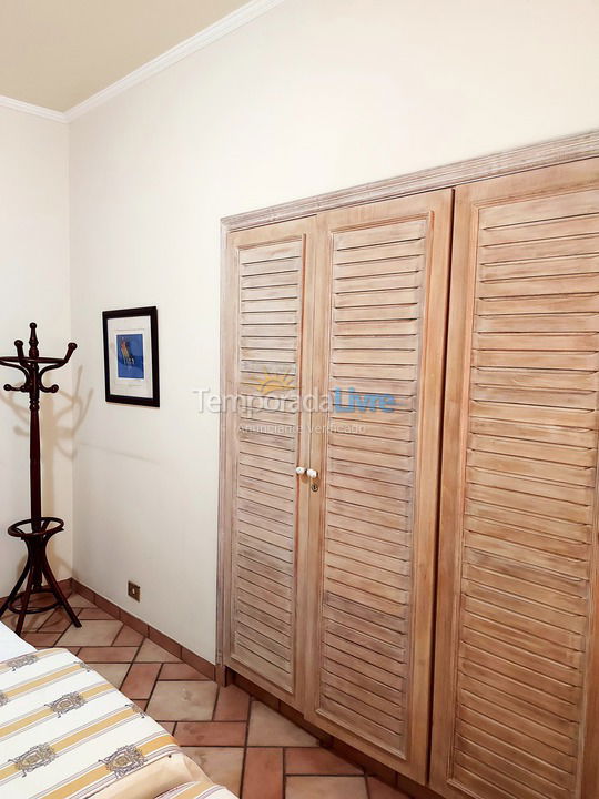 Apartamento para alquiler de vacaciones em Guarujá (Pitangueiras)