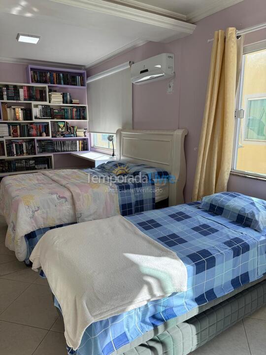 Apartamento para aluguel de temporada em Bombinhas (Praia de Bombinhas)
