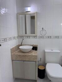 Linda cobertura duplex com piscina privativa no Centro de Bombinhas