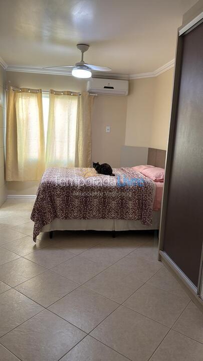 Apartamento para aluguel de temporada em Bombinhas (Praia de Bombinhas)
