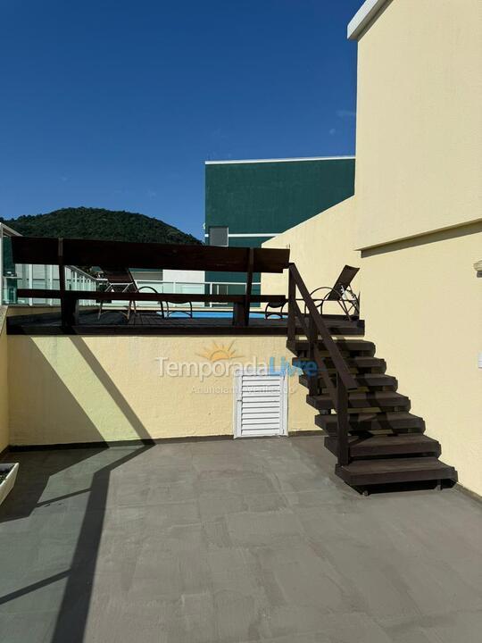 Apartamento para aluguel de temporada em Bombinhas (Praia de Bombinhas)