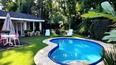 A Melhor da Riviera! 5 Suítes | Piscina Aquecida