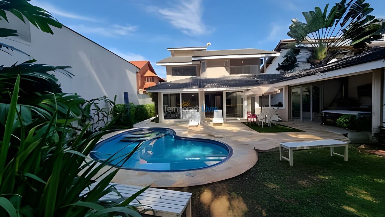 Casa para aluguel de temporada em Bertioga (Riviera de São Lourenço)