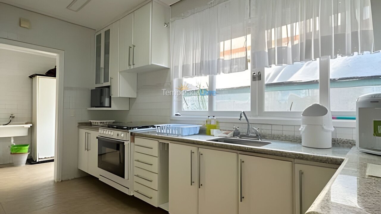Casa para aluguel de temporada em Bertioga (Riviera de São Lourenço)