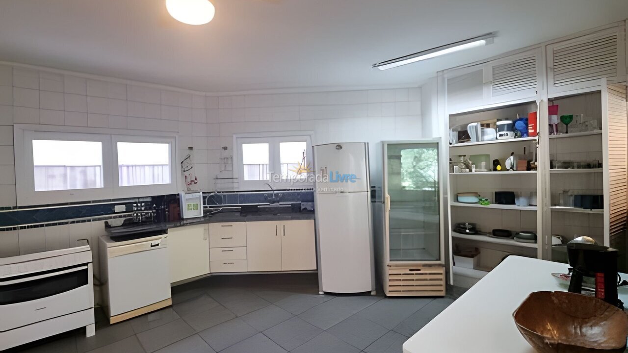 Chácara / sítio para aluguel de temporada em Bertioga (Riviera de São Lourenço)