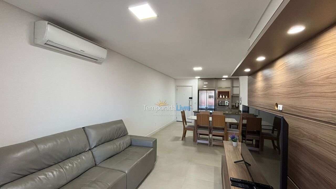 Apartamento para aluguel de temporada em Florianopolis (Praia dos Ingleses)