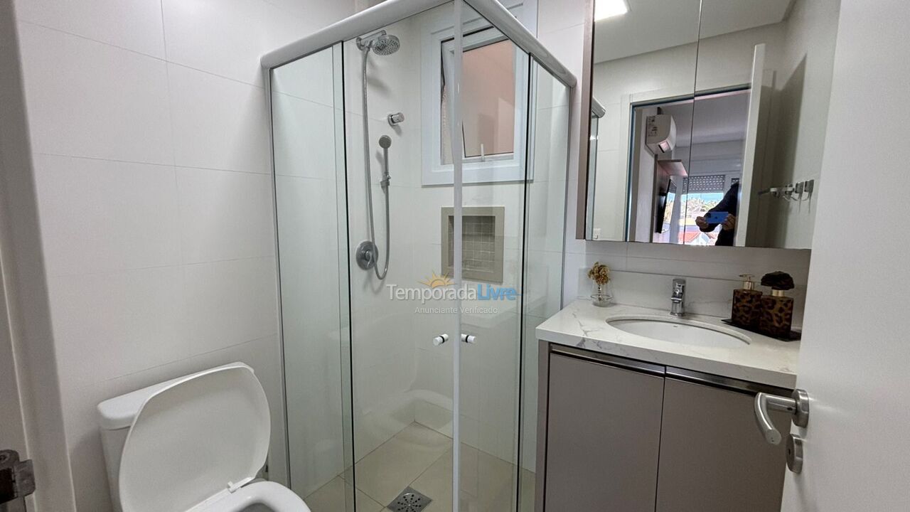 Apartamento para aluguel de temporada em Florianopolis (Praia dos Ingleses)