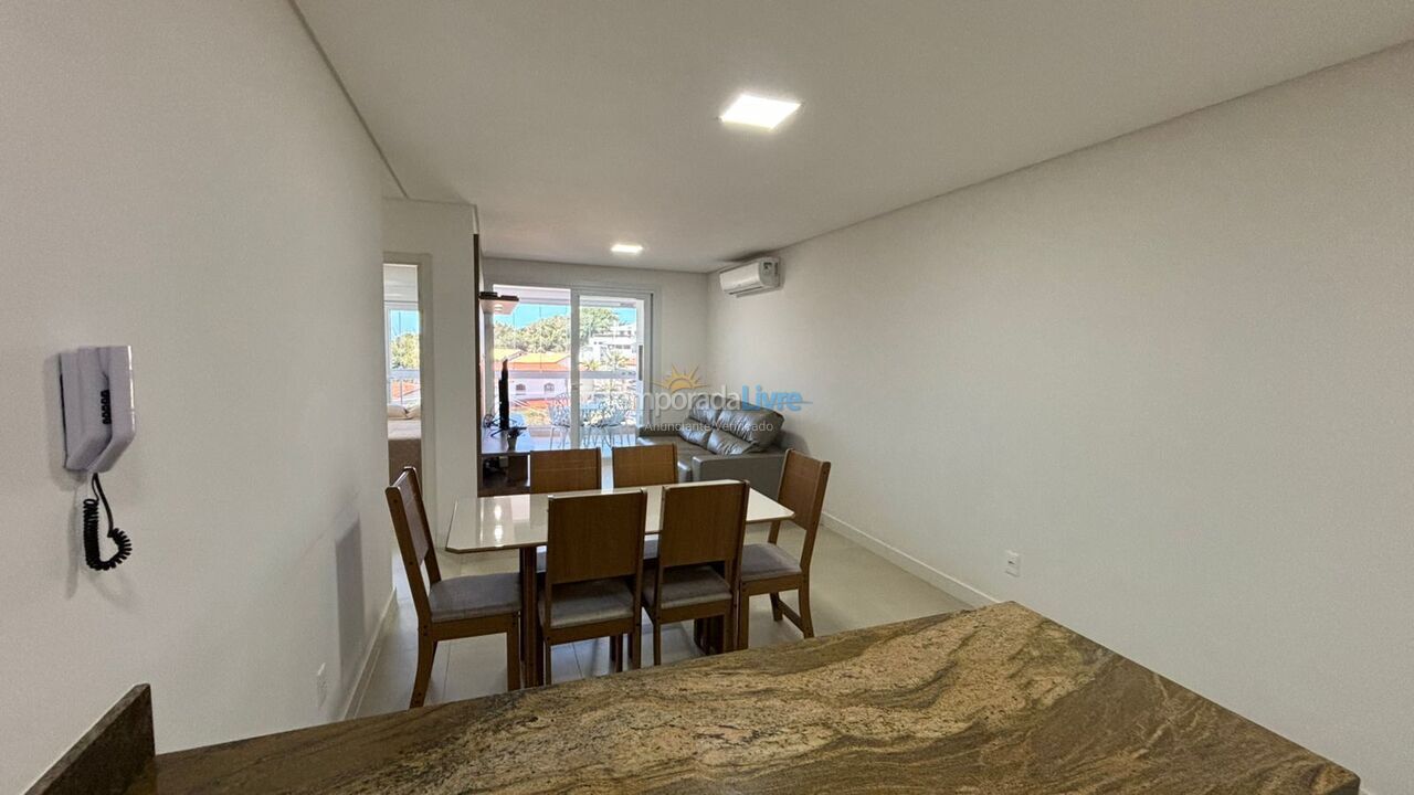 Apartamento para aluguel de temporada em Florianopolis (Praia dos Ingleses)