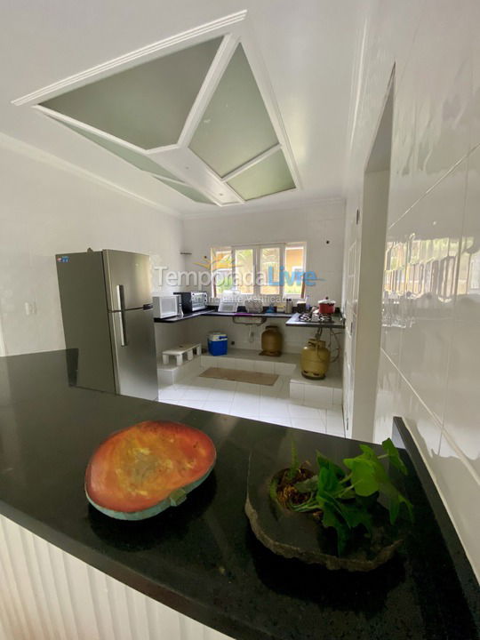 Casa para aluguel de temporada em Bertioga (Praia de Guaratuba)