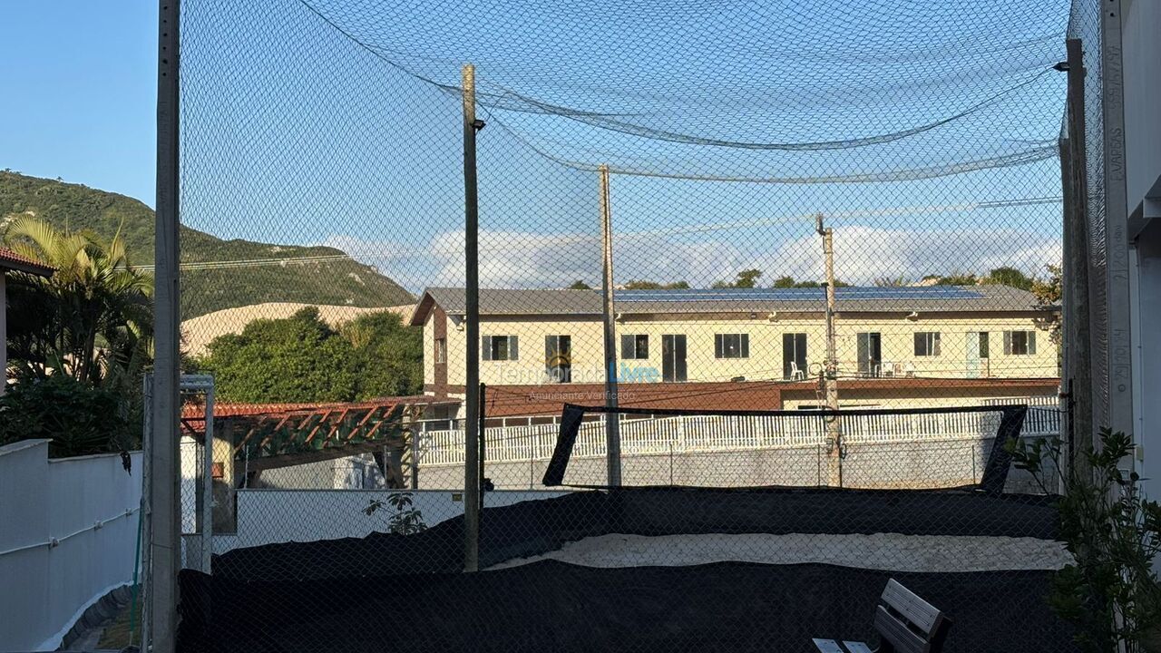 Apartamento para aluguel de temporada em Florianopolis (Praia dos Ingleses)
